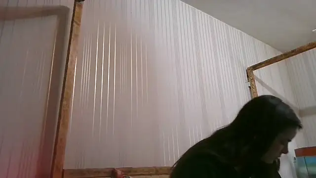 EthelsLover online show from October 17, 2025, 9:34 am