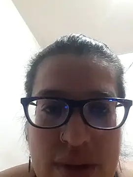 Andrea secret  online show from February 15, 2026, 12:15 pm