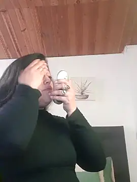 Andrea secret  online show from March 22, 2026, 2:07 pm