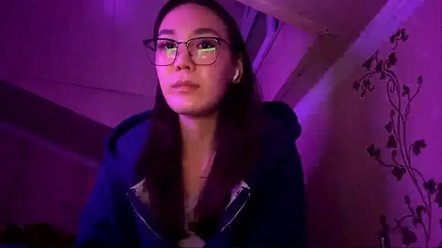 Snapshot of marry_dreams chatting on October 18, 2025, 2:30 pm marry dreams online show from October 18, 2025, 2:30 pm