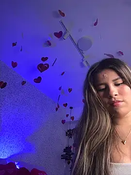 EMILIIA RICHTER   online show from February 12, 2026, 7:57 pm