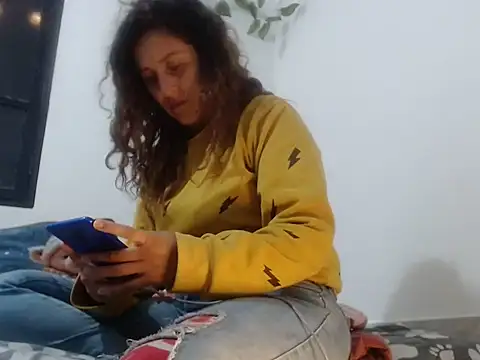Snapshot of sany_thomson chatting on September 29, 2025, 11:43 pm sany thomson online show from September 29, 2025, 11:43 pm