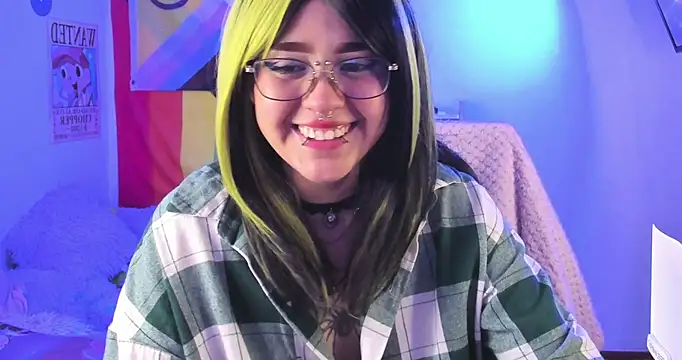 Snapshot of NekoWaifu chatting on November 14, 2025, 1:59 pm NekoWaifu online show from November 14, 2025, 1:59 pm