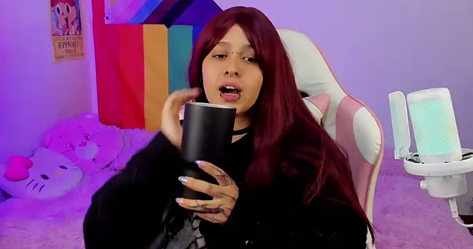 Snapshot of NekoWaifu chatting on January 9, 2026, 1:51 pm NekoWaifu online show from January 9, 2026, 1:51 pm