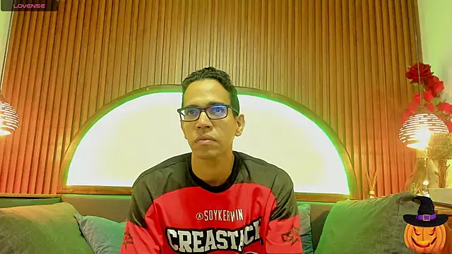 JacobDraven online show from October 28, 2025, 2:45 am