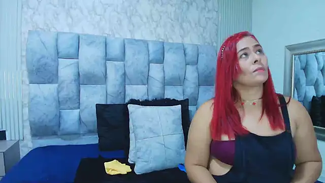 sofiagutierrez   online show from September 26, 2025, 3:24 am