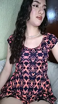 Emily-hottson online show from November 15, 2025, 3:43 am