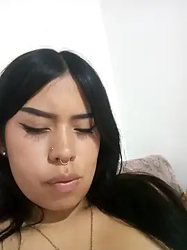 Emily Cat18 online show from October 7, 2025, 7:48 pm