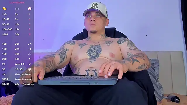 Snapshot of denis_munera chatting on September 25, 2025, 4:13 pm denis munera online show from September 25, 2025, 4:13 pm