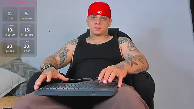 Snapshot of denis_munera chatting on October 1, 2025, 11:03 am denis munera online show from October 1, 2025, 11:03 am
