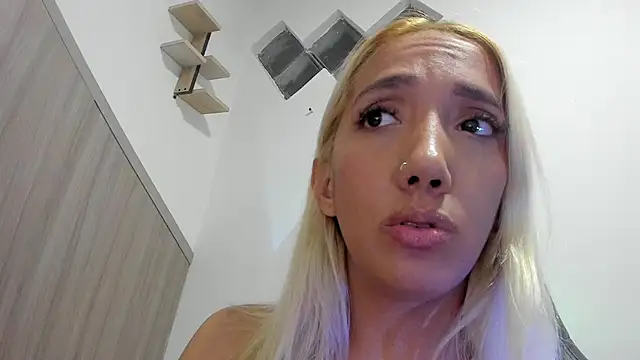 Isa klein online show from February 6, 2026, 2:40 am