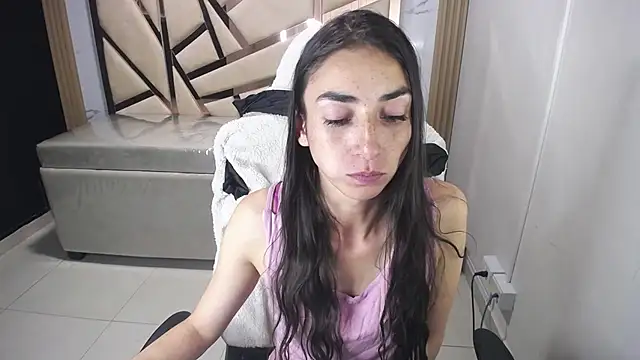 Snapshot of Maily_a_ chatting on November 25, 2025, 3:07 am Maily a online show from November 25, 2025, 3:07 am