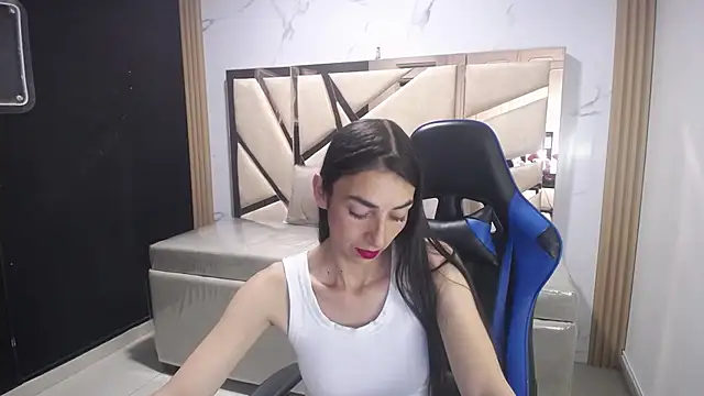 Snapshot of Maily_a_ chatting on November 2, 2025, 3:22 am Maily a online show from November 2, 2025, 3:22 am