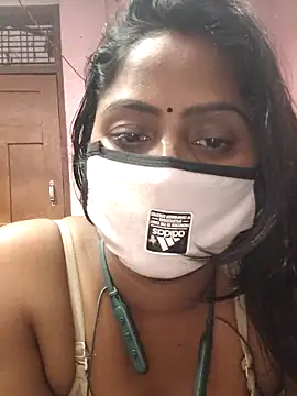 Jasmine Januja online show from November 14, 2025, 12:14 am