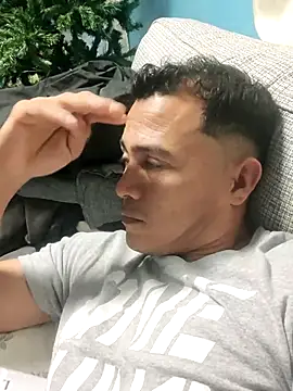 Snapshot of elflacodel25 chatting on November 25, 2025, 4:13 am elflacodel25 online show from November 25, 2025, 4:13 am