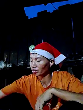 donna-bae online show from September 27, 2025, 11:16 am