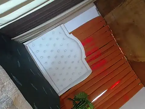 sweet athena online show from March 29, 2026, 8:27 am