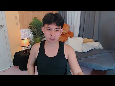 charliebighead online show from September 23, 2025, 6:42 am