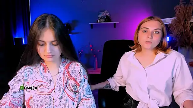 casey meow  online show from September 19, 2025, 5:55 am