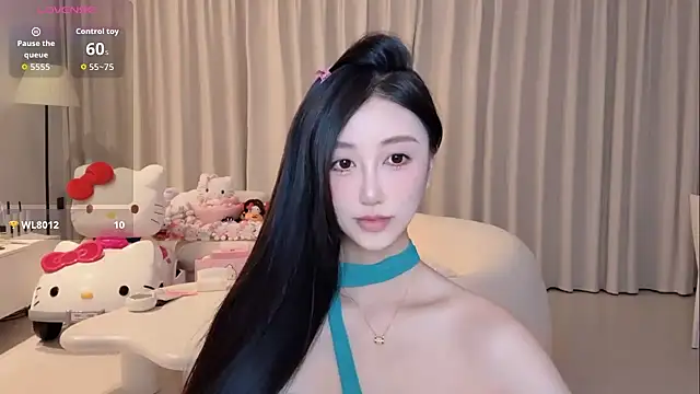 Snapshot of Melody-11 chatting on November 2, 2025, 10:37 pm Melody-11 online show from November 2, 2025, 10:37 pm