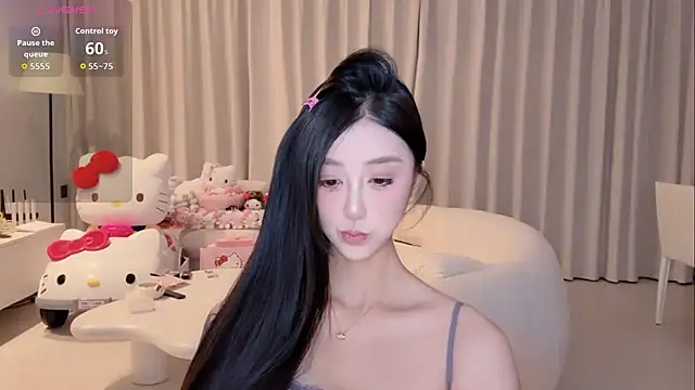 Snapshot of Melody-11 chatting on October 25, 2025, 6:30 pm Melody-11 online show from October 25, 2025, 6:30 pm