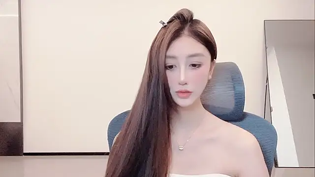 Snapshot of Melody-11 chatting on February 27, 2026, 6:02 am Melody-11 online show from February 27, 2026, 6:02 am