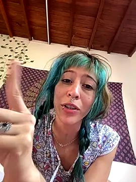 Snapshot of Nymphel1Moth chatting on November 7, 2025, 2:32 pm Nymphel1Moth online show from November 7, 2025, 2:32 pm