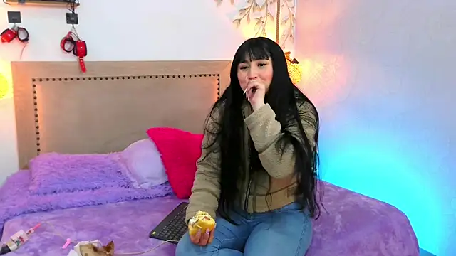 Daphnee-x online show from October 4, 2025, 11:56 am