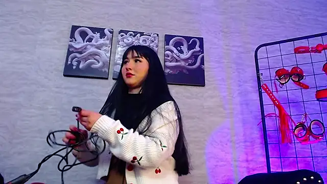 Daphnee-x online show from December 16, 2025, 12:09 pm