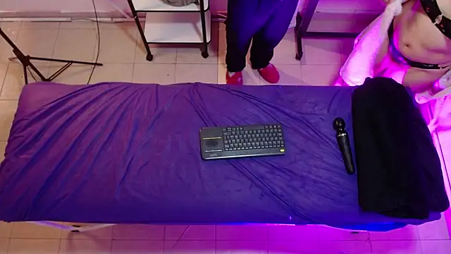 Daphnee-x online show from January 9, 2026, 12:12 pm