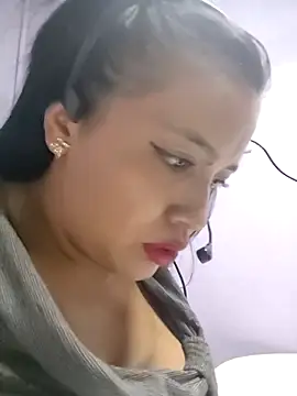 MILA  06 online show from October 26, 2025, 6:41 pm