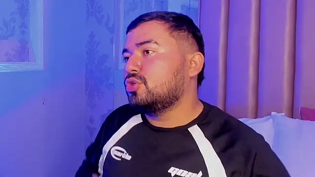 SoyGaelOso online show from October 7, 2025, 7:04 pm