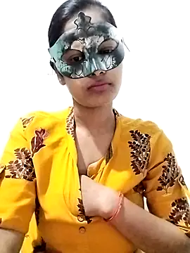 ms-naina online show from May 7, 2026, 6:22 pm