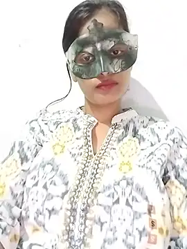 ms-naina online show from July 15, 2026, 7:10 pm