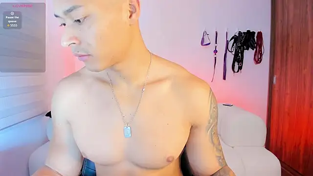 Snapshot of abu_dhabi_21 chatting on January 17, 2026, 10:19 am abu dhabi 21 online show from January 17, 2026, 10:19 am