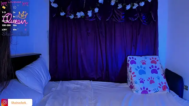 Shairaclark  online show from June 20, 2026, 2:05 am