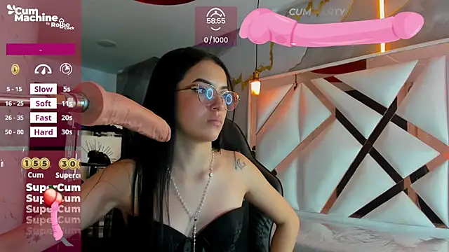 sophiadoll tf online show from November 14, 2025, 8:23 pm