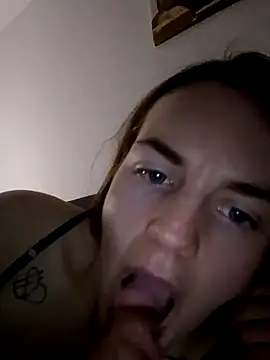 Snapshot of jujuistda1 chatting on November 9, 2025, 6:28 am jujuistda1 online show from November 9, 2025, 6:28 am