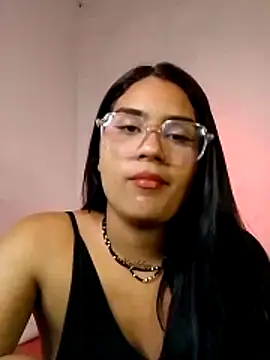 Renata Zoe online show from December 23, 2025, 1:05 am