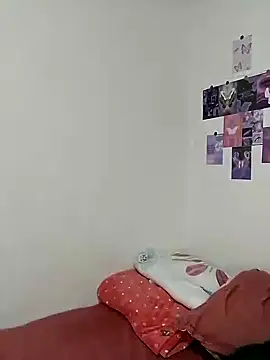 Snapshot of Renata_Zoe chatting on September 29, 2025, 1:12 am Renata Zoe online show from September 29, 2025, 1:12 am