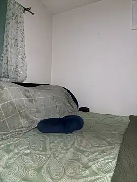 foreigntitts  online show from February 2, 2026, 10:36 am