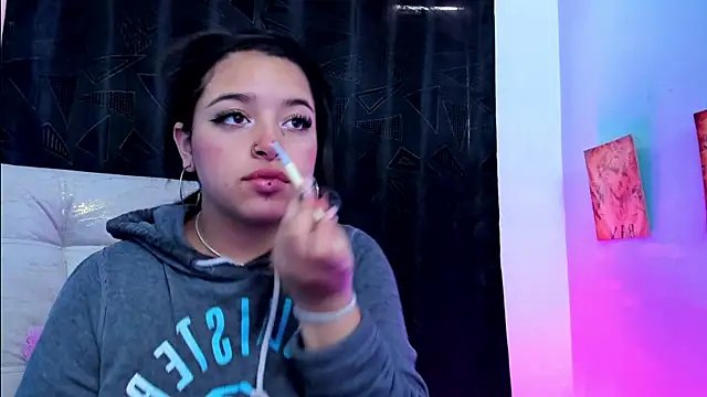 queen salomme online show from November 29, 2025, 8:42 pm