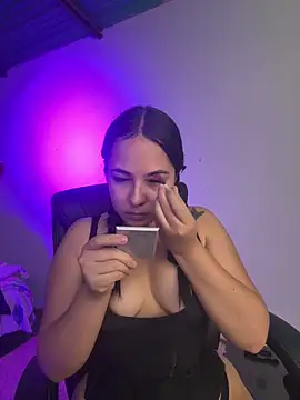 Snapshot of sacha_torres02 chatting on March 26, 2026, 5:39 am sacha torres02 online show from March 26, 2026, 5:39 am