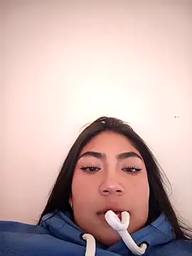 Violettabloom  online show from October 20, 2025, 8:09 pm