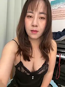 Kayla-love online show from February 13, 2026, 1:49 am