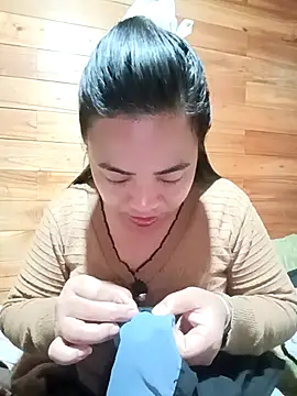 tulipsexy online show from February 16, 2026, 2:21 am