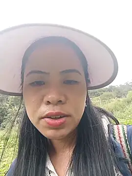 tulipsexy online show from October 17, 2025, 4:38 am