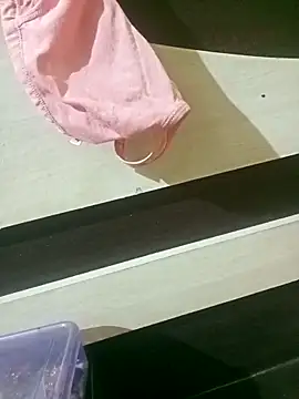 ramulove124 online show from September 27, 2025, 3:07 pm