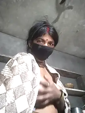 Hott cutgirl online show from January 8, 2026, 8:37 pm