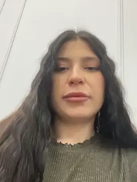 Snapshot of Valerie_Ohara chatting on October 4, 2025, 4:47 am Valerie Ohara online show from October 4, 2025, 4:47 am